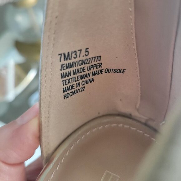 BCBGENERATION Women's Jemmy Crystal Embellished Sandal - US 7 M - Picture 9 of 12